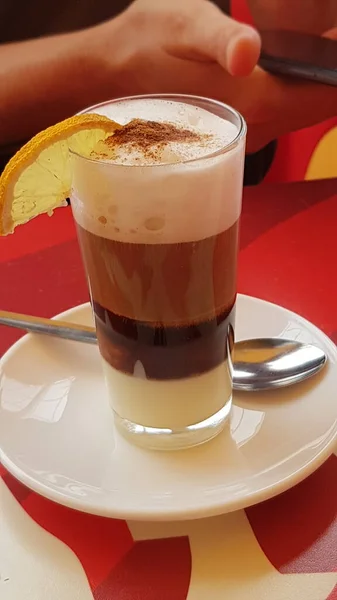 Barraquito Oblíbená Kávová Poušť Také Kořeněná Místním Likérem Kanárských Ostrovech — Stock fotografie