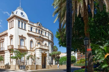 October 2022. Old town in Santa Cruz de Tenerife. A white house near the park.