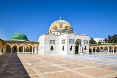 Habib Bourguiba anıtı, Tunus 'un ilk manastır başkanı.