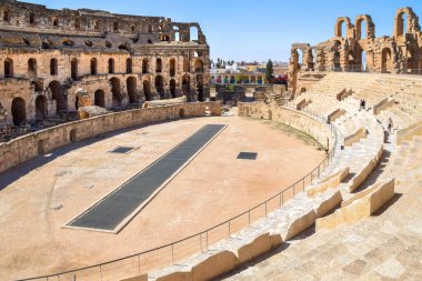 El-Jem 'deki antik Roma amfitiyatrosunun kalıntıları. Kuzey Afrika 'daki en büyük kolezyum, Tunus.