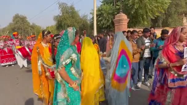 Bikaner Rajasthan India Januari 2023 Festival Unta Bikaner Kelompok Gadis Stok Video