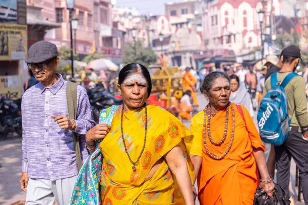 Varanasi Uttar Pradesh Hindistan Kasım 2022 Geleneksel Elbise Içinde Varanasi — Stok fotoğraf