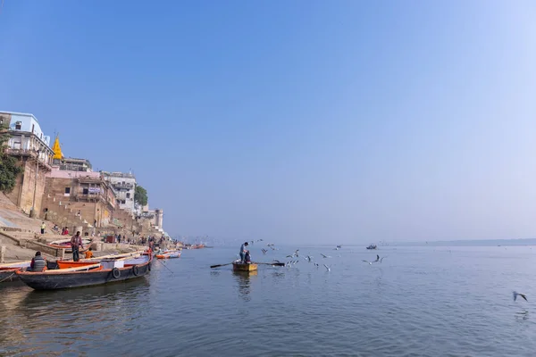 Varanasi Uttar Pradesh India November 2022 Tourists Enjoying Boat Ride — Stock Photo, Image