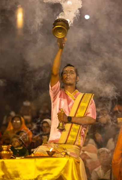 Varanasi Uttar Pradesh Índia Novembro 2022 Ganga Aarti Retrato Jovem — Fotografia de Stock