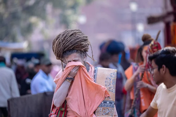 インドのウッタル プラデーシュ州バラナシ バラナシ市の未確認インド人 — ストック写真