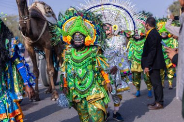 Bikaner, Rajasthan, Hindistan - 13 Ocak 2023 - Chhau dansı, ayrıca Chau ya da Chhaau olarak da yazılır, Hindistan 'ın doğu kesiminde, kabile ve halk geleneklerine dayanan yarı klasik Hint dansı..