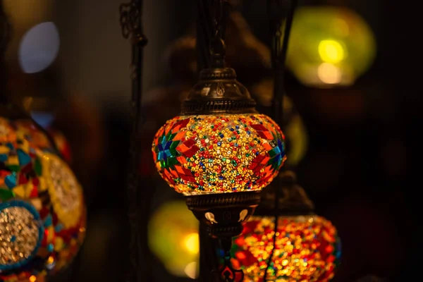 Tacchino Mercato Con Molte Lampade Lanterne Turche Colorate Tradizionali Fatte — Foto Stock
