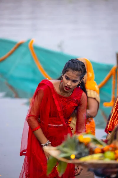 Gaziabad Uttar Pradesh Hindistan Ekim 2022 Chhas Puja Hintli Kadın — Stok fotoğraf