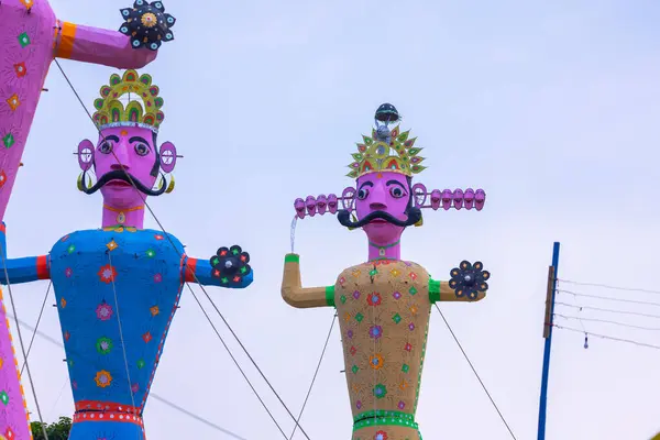 Handgefertigte Farbenfrohe Ravan Skulpturen Während Des Dussehra Festivals Indien — Stockfoto