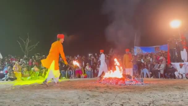 Bikaner Rajasthan India 2023 Január Vallási Csoport Jasnathi Sampraday Tűztánc — Stock videók