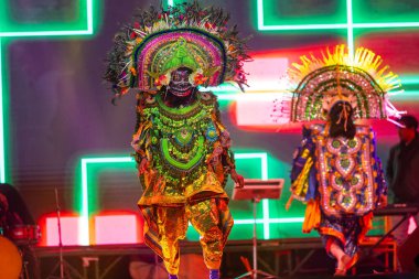 Bikaner, Rajasthan, Hindistan - 14 Ocak 2023 - Chhau dansı, ayrıca Chau ya da Chhaau olarak da yazılır, Hindistan 'ın doğu kesiminde, kabile ve halk geleneklerine dayanan yarı klasik Hint dansı.