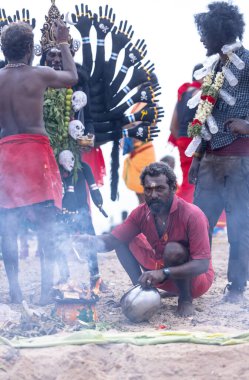 Kulashekharapatnam, Tamilnadu, Hindistan - 11 Ekim 2024: Kulasai Dasara Tarikat Festivali