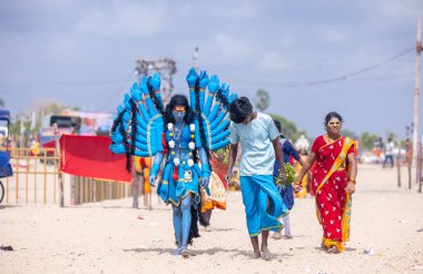 Kulashekharapatnam, Tamilnadu, Hindistan - 11 Ekim 2024: Kulasai Dasara Tarikat Festivali