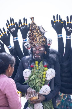 Dasara Festivali Kulasekharapatnam 'da Kılık Değiştirme, Tamil Nadu, Hindistan. 