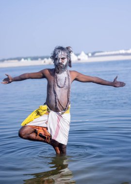 Varanasi, Uttar Pradesh, Hindistan: Varanasi 'de Harishchandra ghat' ta masaan holi 'nin kutlanması.
