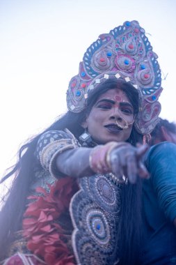 Varanasi, Uttar Pradesh, Hindistan: Varanasi 'de Harishchandra ghat' ta masaan holi 'nin kutlanması.