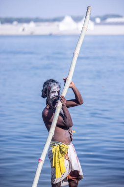 Varanasi, Uttar Pradesh, Hindistan: Varanasi 'de Harishchandra ghat' ta masaan holi 'nin kutlanması.