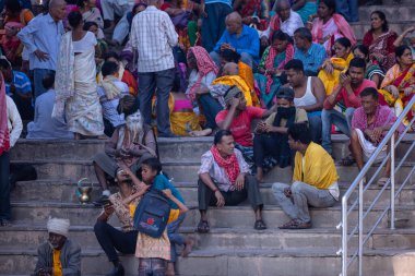 Varanasi, Uttar Pradesh, Hindistan: Varanasi 'de Harishchandra ghat' ta masaan holi 'nin kutlanması.