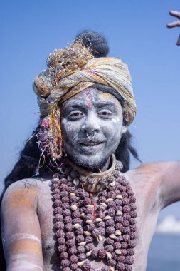 Varanasi, Uttar Pradesh, Hindistan: Varanasi 'de Harishchandra ghat' ta masaan holi 'nin kutlanması.