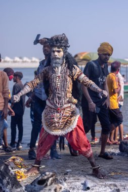 Varanasi, Uttar Pradesh, Hindistan: Varanasi 'de Harishchandra ghat' ta masaan holi 'nin kutlanması.