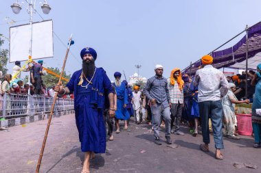 Anandpur Sahib, Punjab, Hindistan: Holi sırasında hola mohalla festivali