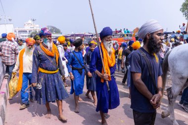 Anandpur Sahib, Punjab, Hindistan: Holi sırasında hola mohalla festivali