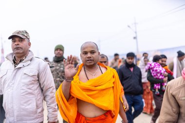 Prayagraj, Uttar Pradesh, Hindistan - 14 Ocak 2025: Mahakumbh, Mahakumbh, Kutsal Naga sadhu baba grubu.