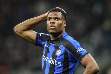 Milan, İtalya. 19/03/2023. İtalyan SerieA Futbol Şampiyonası. Inter VS Juventus 0-1. Denzel Dumfries, Inter.