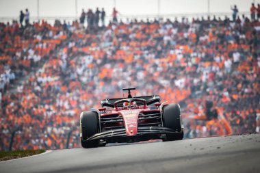 Zandvoort, Hollanda. 1-4 Eylül 2022. F1 Dünya Şampiyonası, Hollanda Grand Prix. Yarış günü. # 16, Charles LECLERC, MCO, Team Scuderia Ferrari, F1-75, Ferrari 065 motor. Bitişte üçüncü..