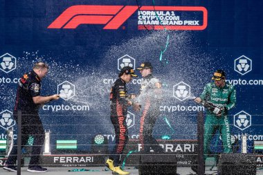 MIAMI, FLORIDA, ABD. 04-07 Mayıs 2023: F1 Dünya Şampiyonası. Miami 'nin F1 Grand Prix' si. Verstappen, Perez ve Alonso ile yarışın podyumu.