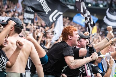 Torino, İtalya. 16 Eylül 2023. İtalyan Serisi A Futbol Şampiyonası 2023 / 24. Juventus Lazio 'ya karşı 3-1. Kutlama destekçileri Juventus.