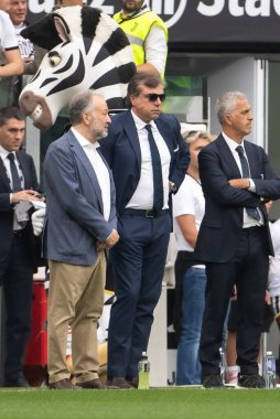 Torino, İtalya. 16 Eylül 2023. İtalyan Serisi A Futbol Şampiyonası 2023 / 24. Juventus Lazio 'ya karşı 3-1. Cristiano Giuntoli, futbol direktörü Juventus, Gianluca Ferrero, Başkan Juventus ile birlikte..