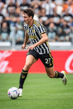 Torino, İtalya. 16 Eylül 2023. İtalyan Serisi A Futbol Şampiyonası 2023 / 24. Juventus Lazio 'ya karşı 3-1. Andrea Cambiaso, Juventus.