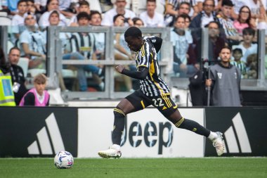 Torino, İtalya. 16 Eylül 2023. İtalyan Serisi A Futbol Şampiyonası 2023 / 24. Juventus Lazio 'ya karşı 3-1. Timothy Weah, Juventus.