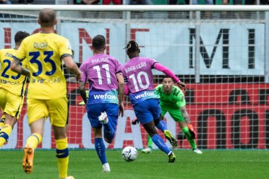 Milan, İtalya. 23 Eylül 2023. İtalyan Serisi A futbol şampiyonası. AC Milan Hellas Verona 'ya karşı 1-0. Rafael Leao, Milan, gol 1-0..