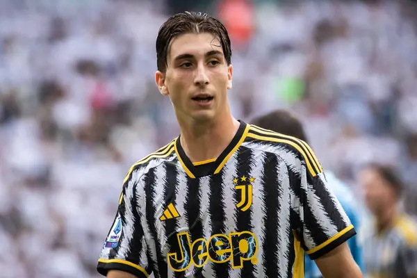 Torino, İtalya. 16 Eylül 2023. İtalyan Serisi A Futbol Şampiyonası 2023 / 24. Juventus Lazio 'ya karşı 3-1. Fabio Miretti, Juventus.