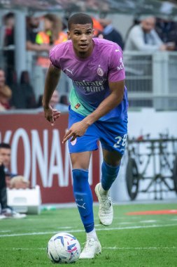 Milan, İtalya. 23 Eylül 2023. İtalyan Serisi A futbol şampiyonası. AC Milan Hellas Verona 'ya karşı 1-0. Malick Thiaw, Milano.