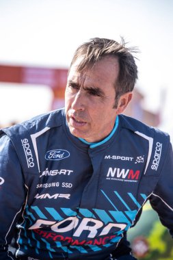 Yanbu, Suudi Arabistan. 05-19 Ocak 2024. Nani Roma, Ford Ranger, sahne başlangıcında.