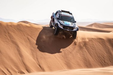 Yanbu, Suudi Arabistan. 05-19 Ocak 2024. 46 Dakar Rallisi. # 210, Nani Roma Alex Haro, Ford Ranger, M-Sport Ford Dünya Ralli Takımı, kum tepelerinde.
