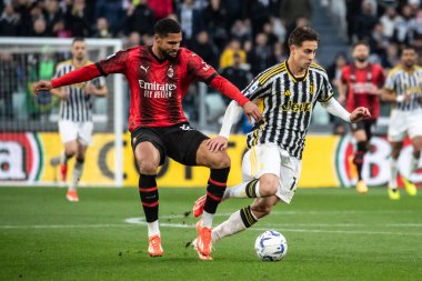 Torino, İtalya. 27 Nisan 2024. İtalyan Serisi A Futbol Şampiyonası. Juventus FC, Milan 'a karşı 0-0. Kenan Yıldız, Juventus ve Ruben Loftus-Cheek, Milan.