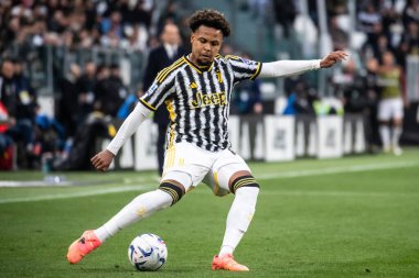 Torino, İtalya. 27 Nisan 2024. İtalyan Serisi A Futbol Şampiyonası. Juventus FC, Milan 'a karşı 0-0. Weston Mckennie, Juventus.