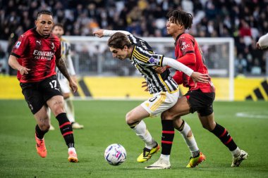 Torino, İtalya. 27 Nisan 2024. İtalyan Serisi A Futbol Şampiyonası. Juventus FC, Milan 'a karşı 0-0. Fabio Miretti, Juventus.