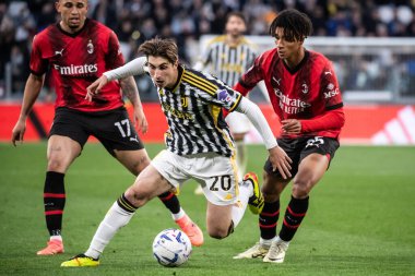 Torino, İtalya. 27 Nisan 2024. İtalyan Serisi A Futbol Şampiyonası. Juventus FC, Milan 'a karşı 0-0. Fabio Miretti, Juventus.
