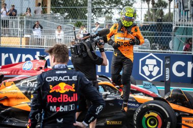 Miami, FL, ABD. 02-05 Mayıs 2024. Formula 1 Dünya Şampiyonası. Formula 1 Crypto.com Miami Grand Prix. Pazar günü. Lando Norris, Mclaren, yarışı kazandı..