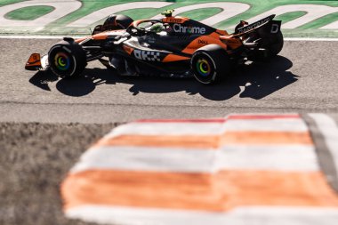 Zandvoort, Hollanda. 22-25 Ağustos 2024. Formula 1 Heineken Hollanda Grand Prix 'si. Cumartesi, Yarış # 4, Lando NORRRIS, GBR, McLaren F1 Takımı, MCL38, Mercedes motoru, yarışı kazanan.