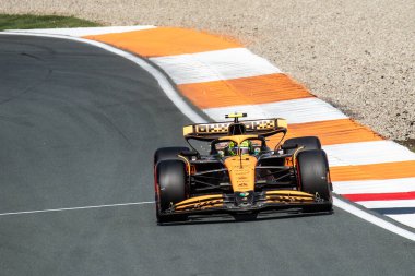 Zandvoort, Hollanda. 22-25 Ağustos 2024. Formula 1 Heineken Hollanda Grand Prix 'si. Cumartesi, elemeler var. # 4, Lando NORRRIS, GBR, McLaren F1 Ekibi, MCL38, Mercedes motoru, direk pozisyonu..