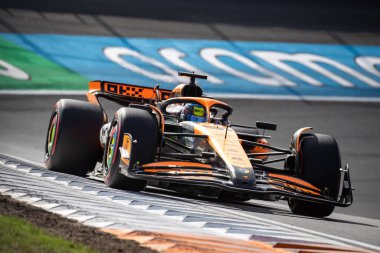 Zandvoort, Hollanda. 22-25 Ağustos 2024. Formula 1 Heineken Hollanda Grand Prix 'si. Cuma, bedava antrenman. # 81, Oscar PIASTRI, AUS, McLaren F1 Ekibi, MCL38, Mercedes motoru.