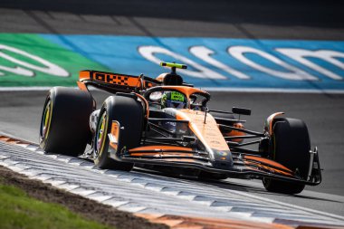 Zandvoort, Hollanda. 22-25 Ağustos 2024. Formula 1 Heineken Hollanda Grand Prix 'si. Cuma, bedava antrenman. # 4, Lando NORRIS, GBR, McLaren F1 Ekibi, MCL38, Mercedes motoru.