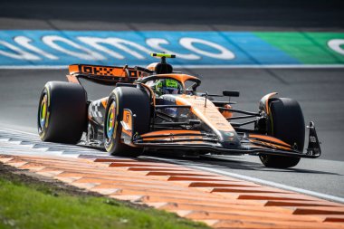 Zandvoort, Hollanda. 22-25 Ağustos 2024. Formula 1 Heineken Hollanda Grand Prix 'si. Cuma, bedava antrenman. # 4, Lando NORRIS, GBR, McLaren F1 Ekibi, MCL38, Mercedes motoru.