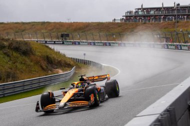 Zandvoort, Hollanda. 22-25 Ağustos 2024. Formula 1 Heineken Hollanda Grand Prix 'si. Cuma, bedava antrenman. # 81, Oscar PIASTRI, AUS, McLaren F1 Ekibi, MCL38, Mercedes motoru